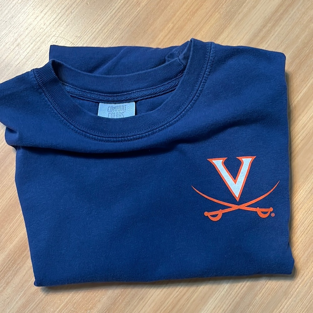 UVA comfort colors NEW T-shirt